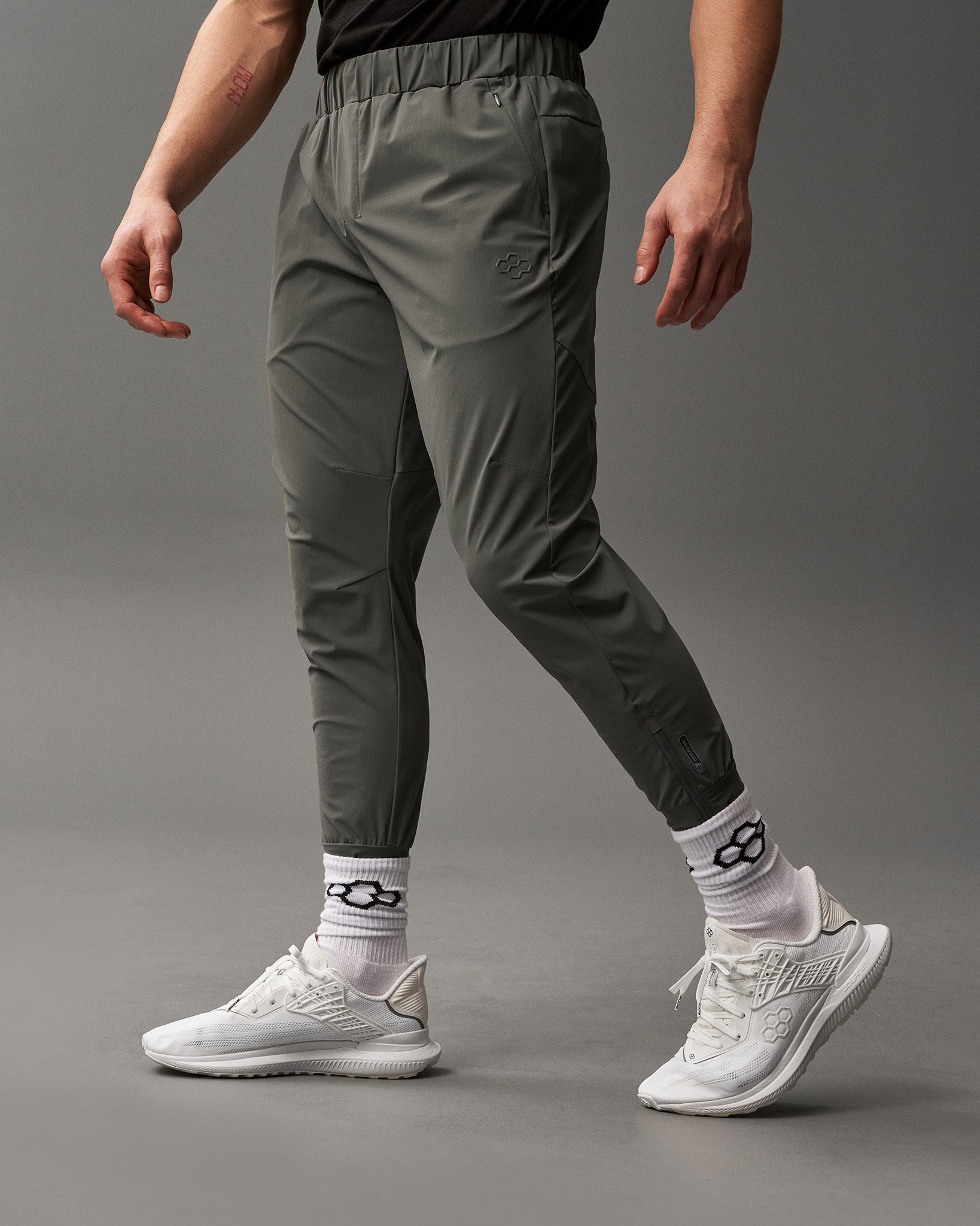 Performance tech jogger best sale