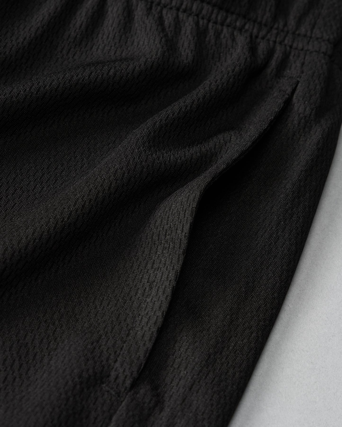 RUDIS 8" Mesh Shorts - Black